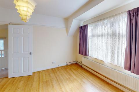 3 bedroom house to rent, Heathview Road, Grays, RM16