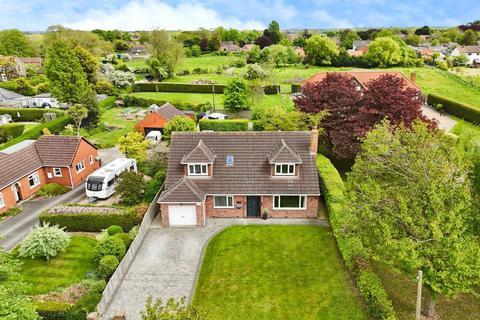 4 bedroom detached house for sale, Ferry Road, Goxhill, DN19 7LD