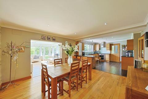 4 bedroom detached house for sale, Ferry Road, Goxhill, DN19 7LD