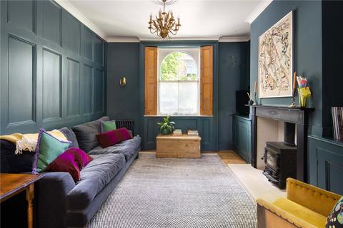 19 Norman Grove, London, E3 5EG