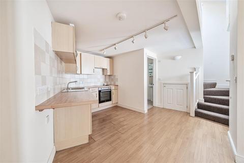 1 bedroom apartment for sale, Globe Court, Dowell Street, Honiton