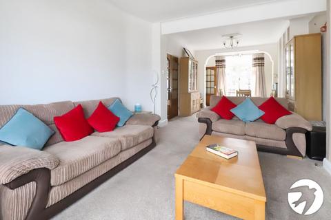 3 bedroom end of terrace house for sale, Manton Road, London, SE2
