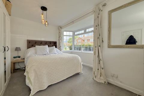 2 Clacy Green, Bracknell, RG42 2EH