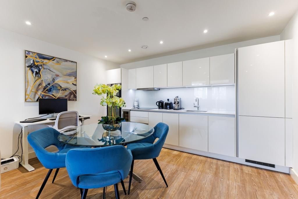 92526 Apartment 9...