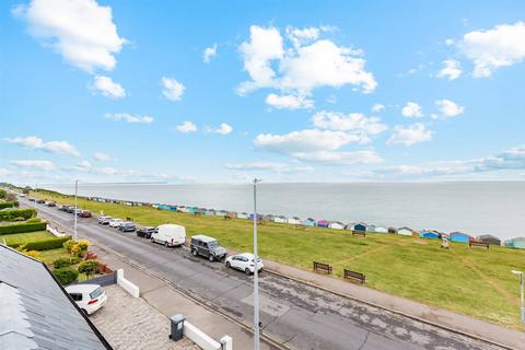 80 Marine Parade, Whitstable, CT5 2BA