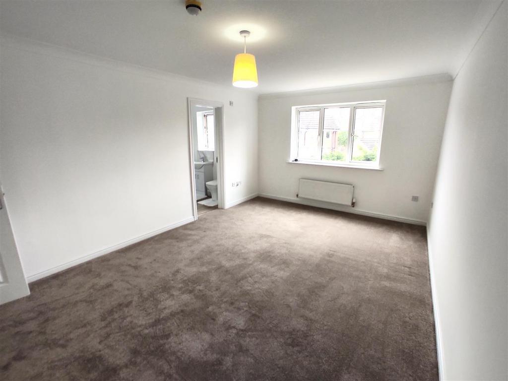 Bedroom 1.JPG