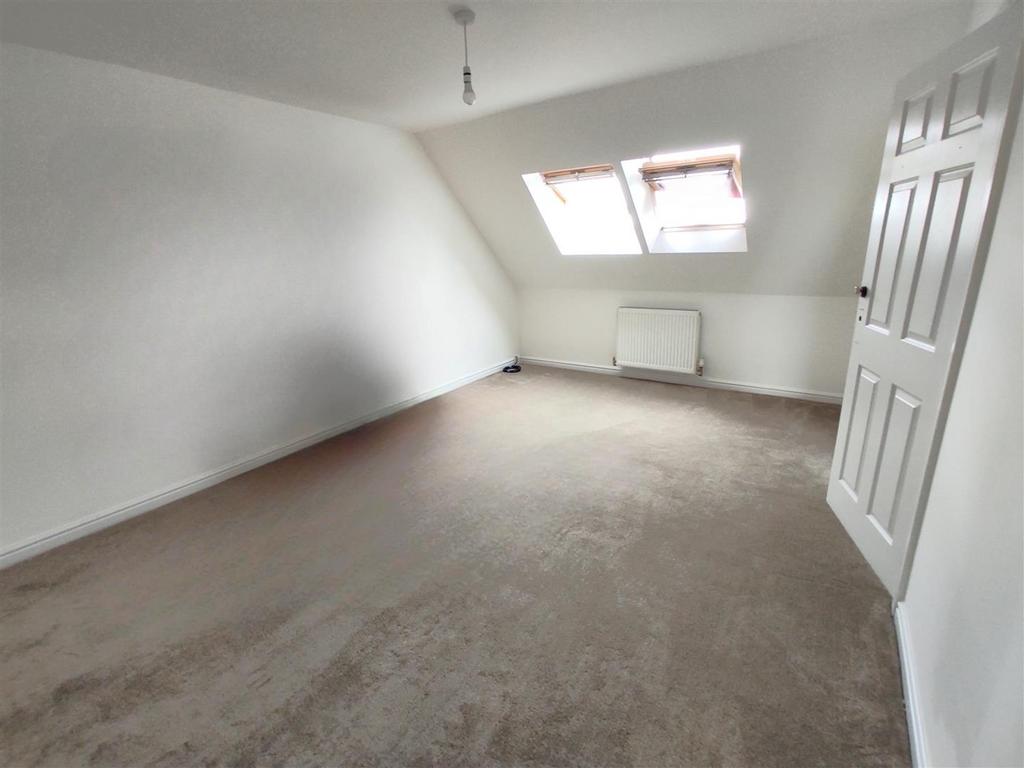 Bedroom 6.JPG