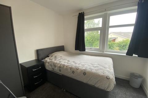 1 bedroom in a house share to rent, Room 3, Aldersey Road, Wistaston