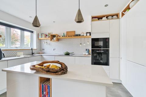 4 bedroom semi-detached house for sale, Whitehall Lane, Buckhurst Hill