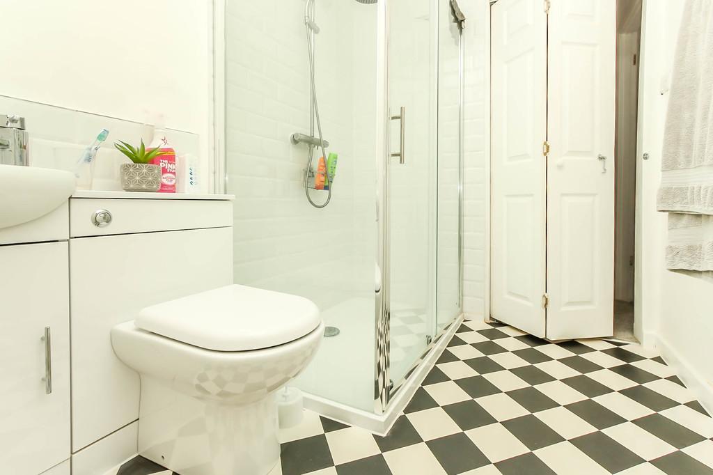 Ensuite Shower Room