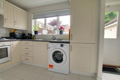 24 Farriers Gate, Chatteris, PE16 6AY