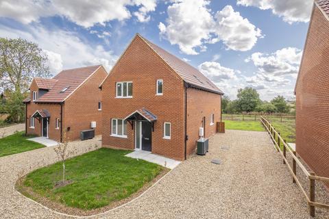3 bedroom detached house for sale, Oak Fields, Lawshall