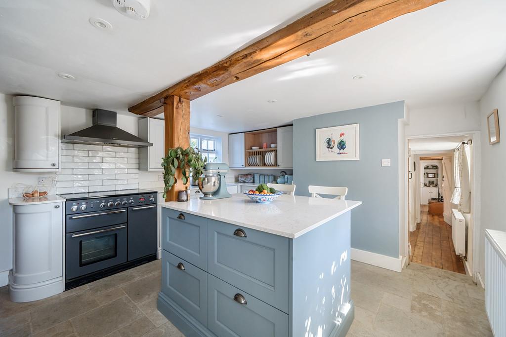 1299644-26-6835ca36191d2