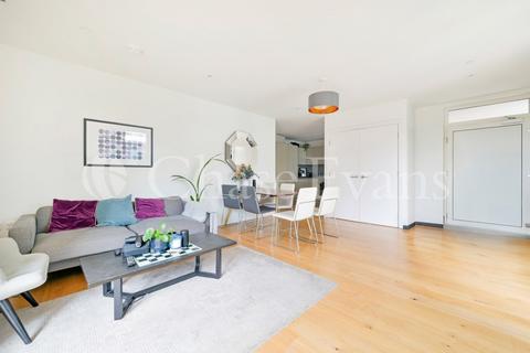 3 bedroom flat for sale, St Gabriel Walk, One The Elephant, Elephant & Castle, London, SE1