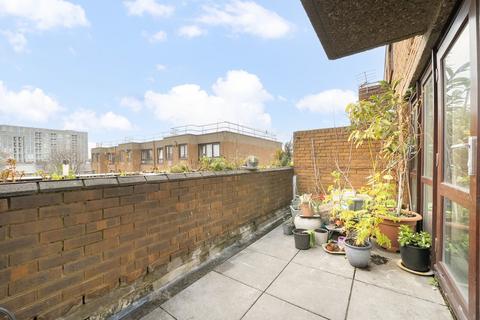 3 bedroom apartment for sale, The Sandlings, London N22