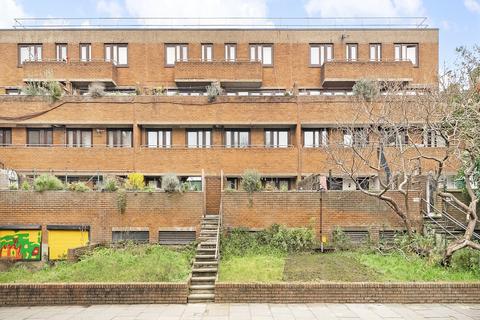 3 bedroom apartment for sale, The Sandlings, London N22