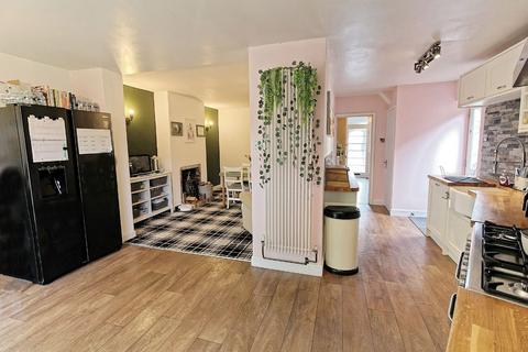 47 Willow Road, Blaby, Leicester, LE8 4BG