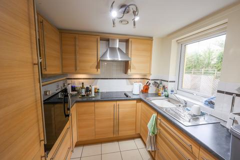 2 bedroom apartment for sale, Tregolls Road, Truro, TR1