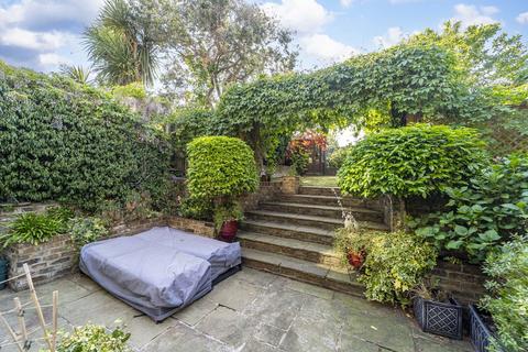 5 Southwood Avenue, London, N6 5RY