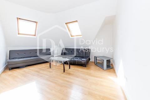4 bedroom apartment to rent, Criterion Mews, Holloway, London
