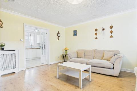 62 Lanchester Way, Birmingham, B36 9JG