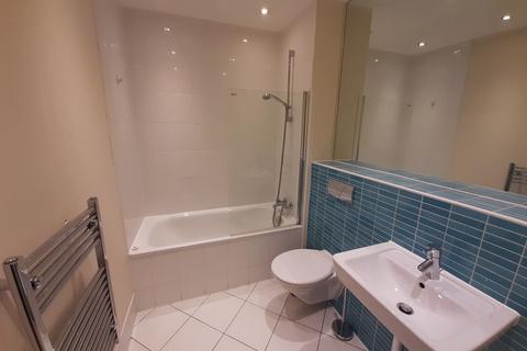 2 bedroom apartment to rent, Brindley House, Birmingham B3