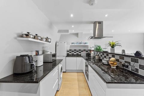 Apartment 15, Orbital House, 85 Croydon Road, Caterham, CR3 6PD