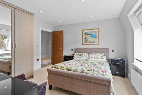 Apartment 15, Orbital House, 85 Croydon Road, Caterham, CR3 6PD