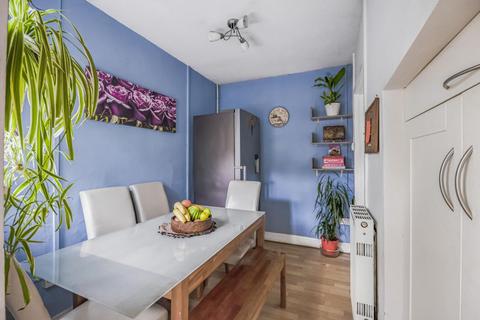 253 Bath Road, Stroud, GL5 3NP