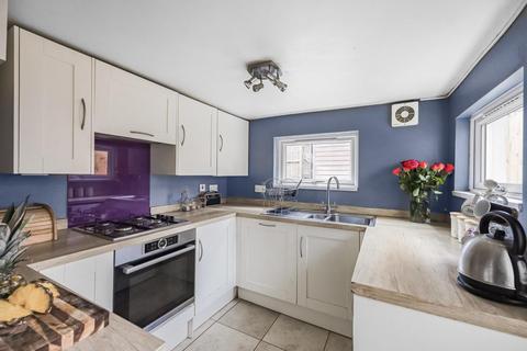 253 Bath Road, Stroud, GL5 3NP