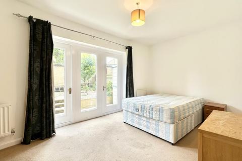 19 Britannia Gate, London, E16 1SE