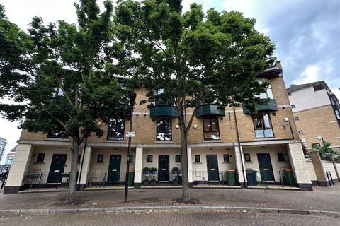 19 Britannia Gate, London, E16 1SE