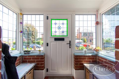 4 bedroom detached house for sale, The Grove, Bournemouth, Dorset