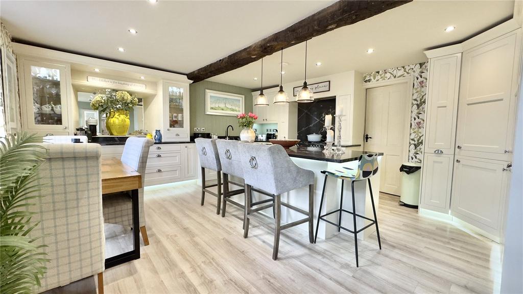 Kitchen Bank House