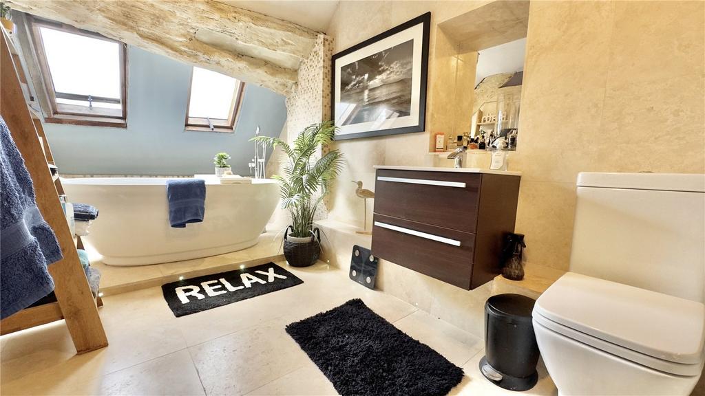 Bathroom Bank House