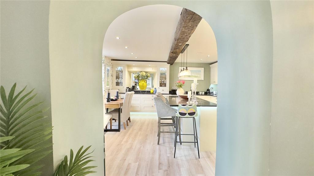 Kitchen Bank House