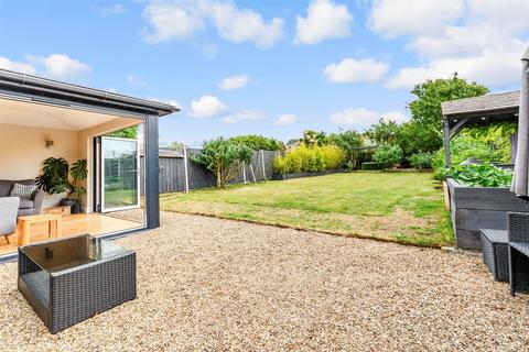 3 bedroom semi-detached bungalow for sale, Fairview Road, Gravesend DA13