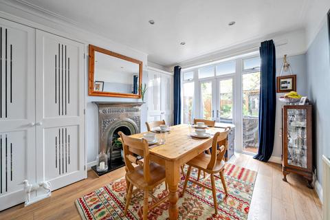43 Ravenswood Crescent, West Wickham, BR4 0JH