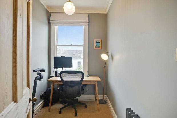 Bedroom 4 / Office