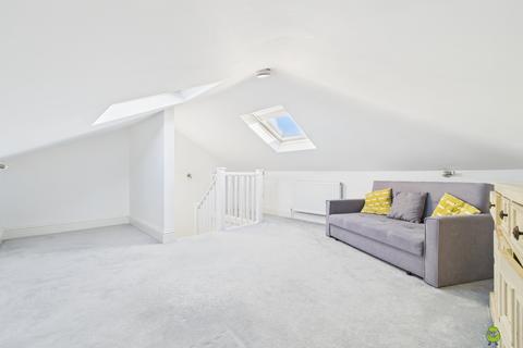 3 bedroom apartment for sale, Crook Log House, 20 Crook Log, Bexleyheath, Kent, DA6