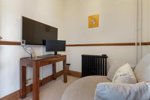 9 Barton Street, Keelby, Grimsby, DN41 8EP
