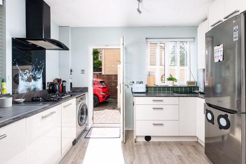 Ailean Weston Lane, Bath, BA1 4AA