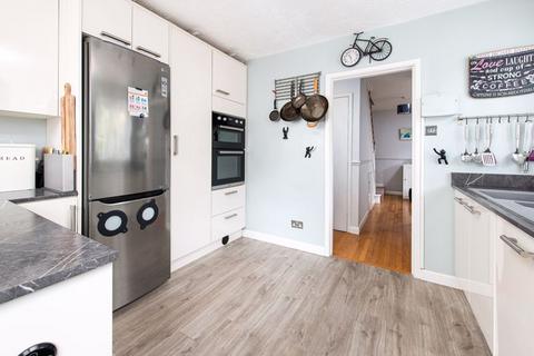 Ailean Weston Lane, Bath, BA1 4AA