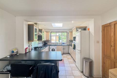 3 bedroom house to rent, Pointalls Close, London