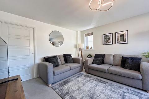 18 Hooper Way, Tonna, Neath, SA11 3FB