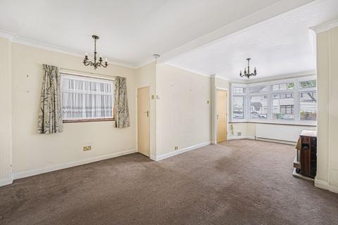 91 Penshurst Avenue, Sidcup, DA15 9EZ