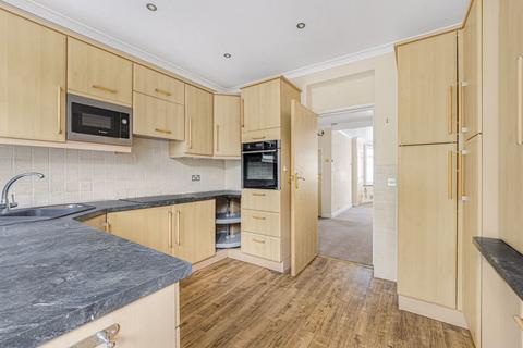 91 Penshurst Avenue, Sidcup, DA15 9EZ