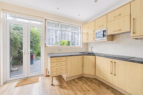 91 Penshurst Avenue, Sidcup, DA15 9EZ