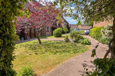 undefined, Gateway Lodge - Felpham Village