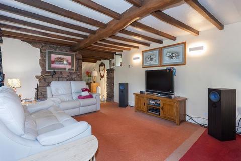 4 bedroom detached house for sale, Tunstall Road, Timbersbrook, Congleton